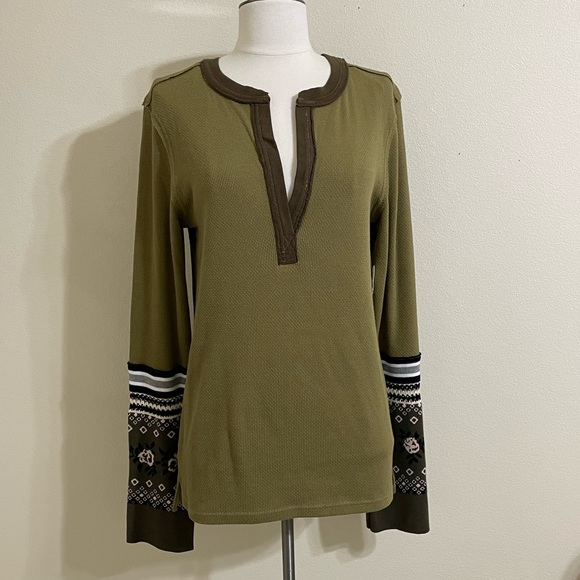 New FREE PEOPLE Newbie Thermal Henley Army Green Layering Knit Crochet Cuff XL - Picture 6 of 15